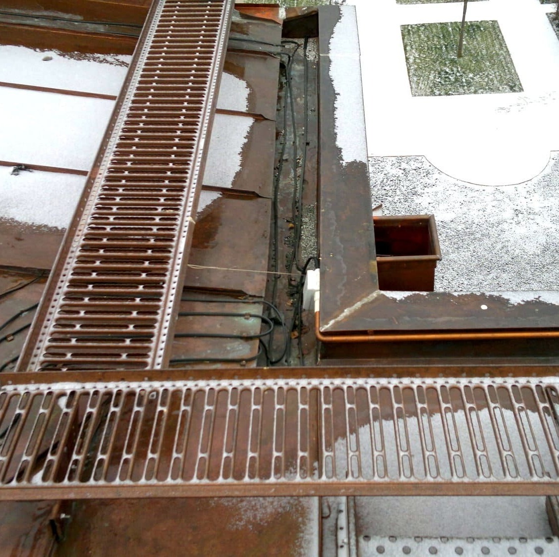 Обогретая кровля в Электростали Московской области